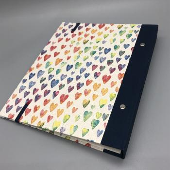 Buch Ringmechanik Herzen blau bun tRückseite